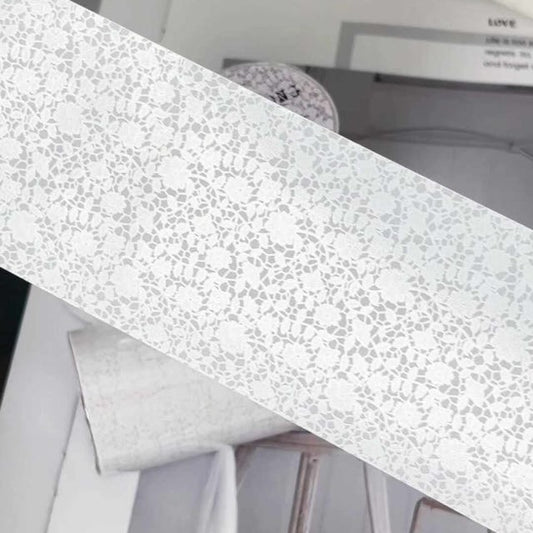 白色蕾絲描圖紙卷
