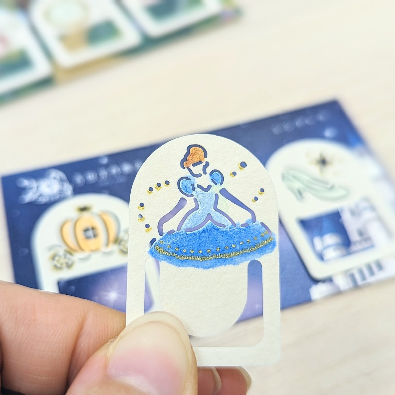 吉田次作商店 童話迴紋針