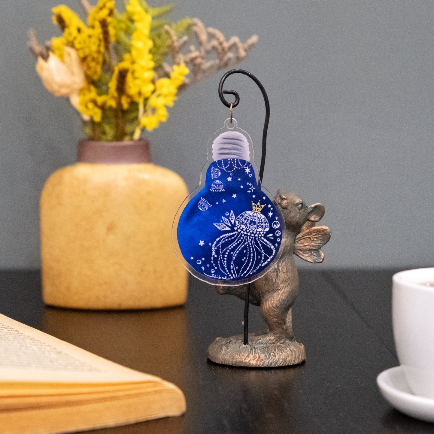 柴尾shibao 發光水母燈泡 鑰匙圈