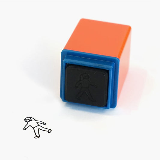 ZERO PER ZERO 中型印章 散步-女孩